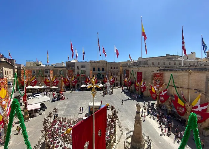 The Knight - Experiential Heritage Home At Birgu Square